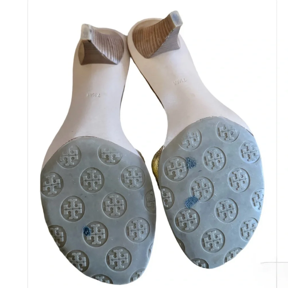 Tory Burch stylish tory